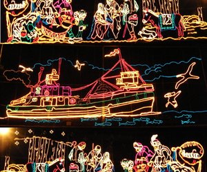 Kersliggies se Aanskakel : Vrydag 4 Desember 2015